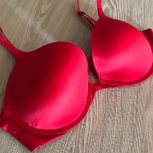 COPY - Very Sexy Red Push Up 36D Victoria’s Secret